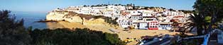 Panoramica da Vila e Praia do Carvoeiro