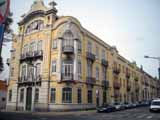 Edificio José Domingos Barreiros na P.David Leandro da Silva (Poço Bispo)